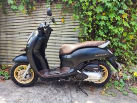 Honda Scoopy FI tahun 2023 (Pajak Hidup)